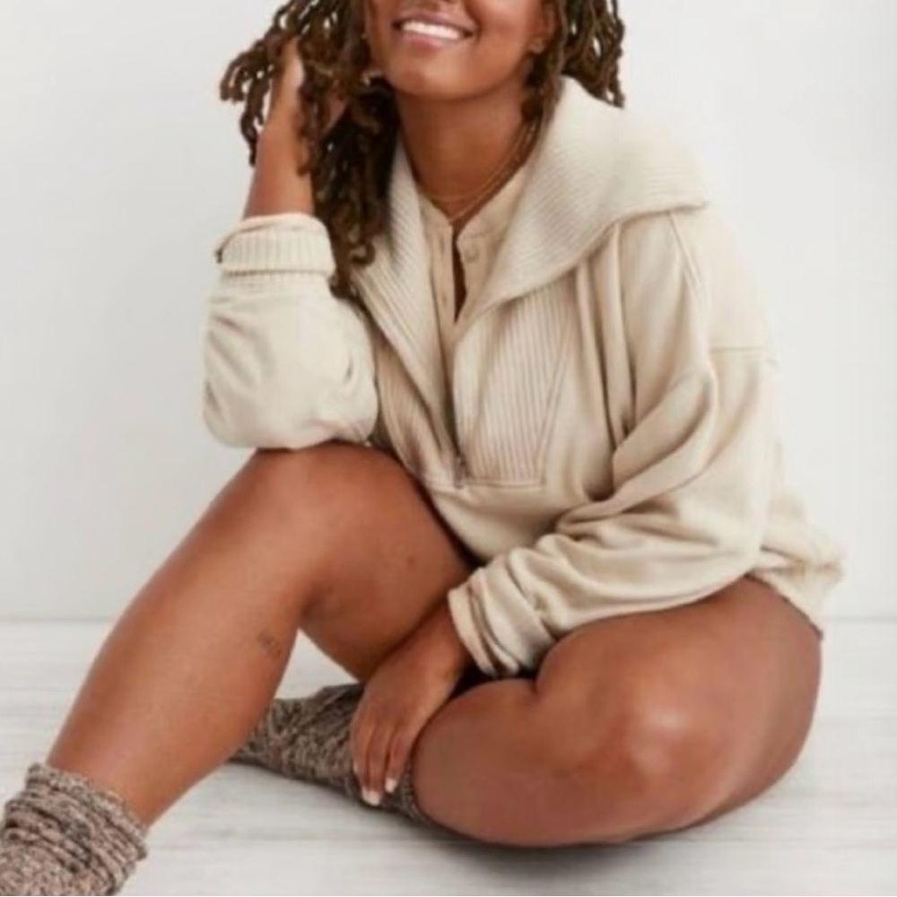 The Aerie Down to Earth Ribbed Wide Collar Oversized Sweatshirt in size smal